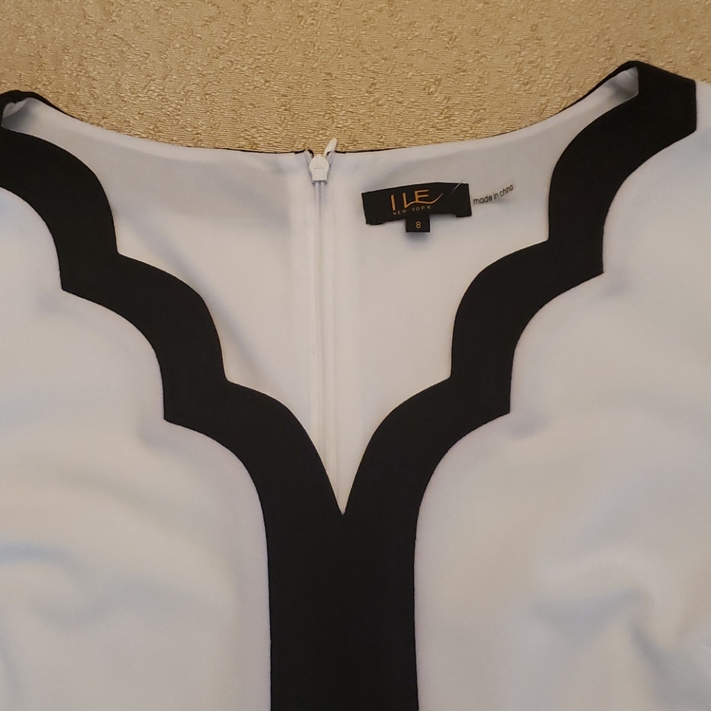 ILE DRESS 👗 - Picture 3 of 3